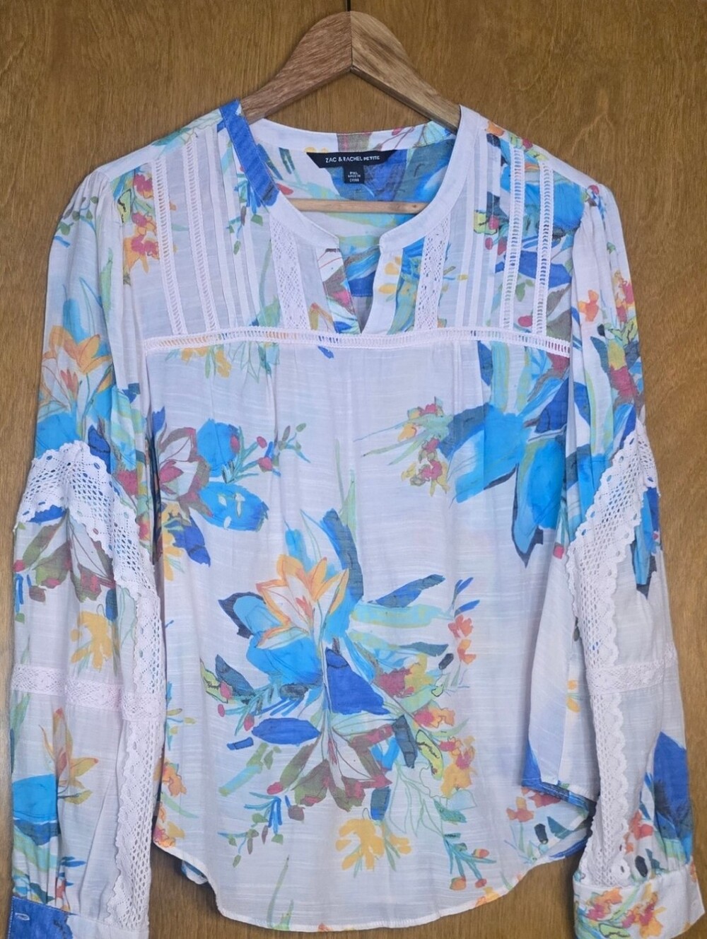 NWT Boho Flowy Floral Pale Pink Blouse with Crocheted Sleeves XL Petite